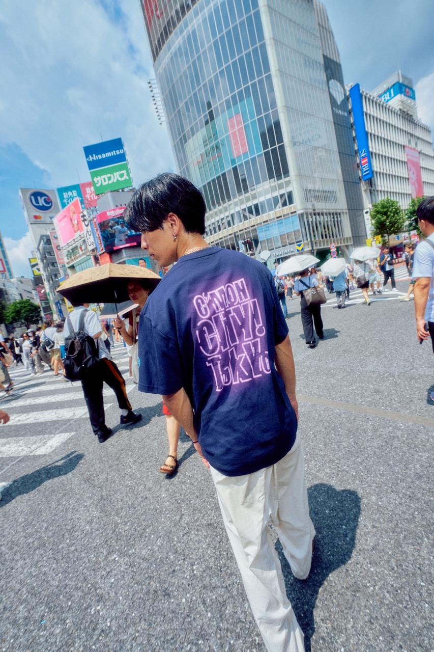 Manchester City Limited Tokyo Pop-up Moonchester Neon T-Shirt