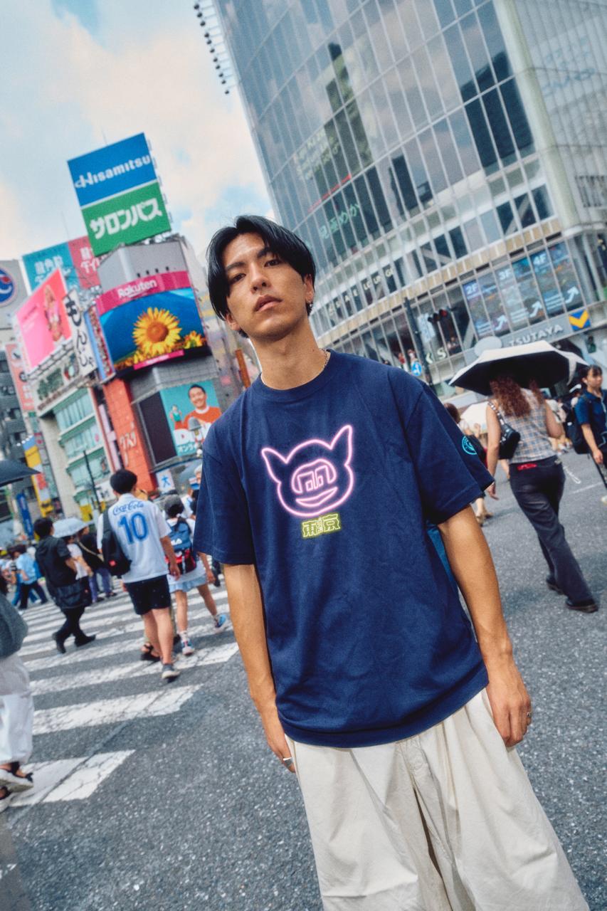 Manchester City Limited Tokyo Pop-up Moonchester Neon T-Shirt